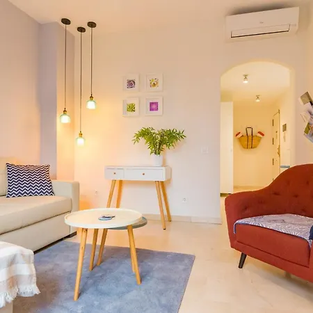 Agua Vi & Seasonal Pool By Ele Apartament